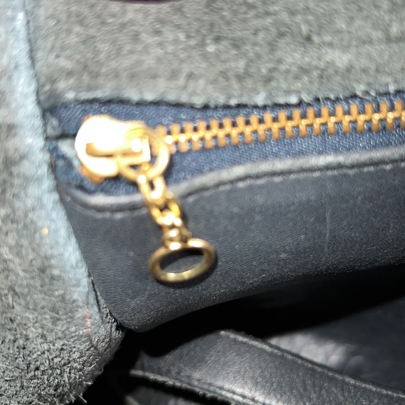 Coach Vintage Willis Crossbody Bag 9927 Navy Leather - Picture 13 of 16